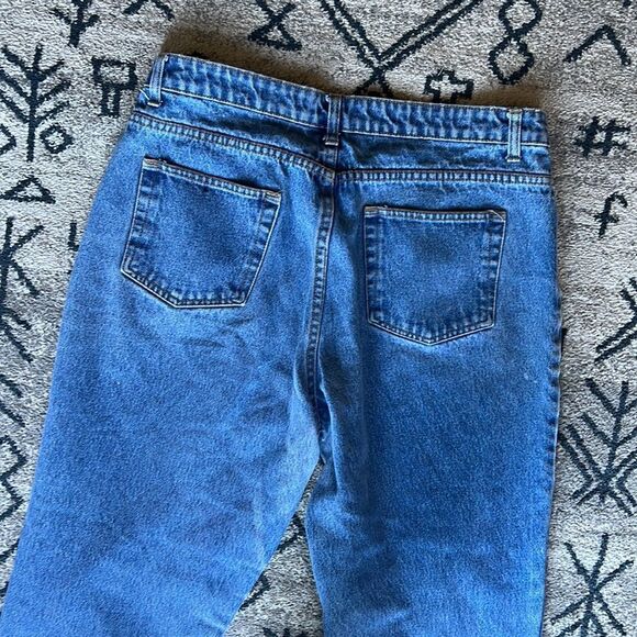 Vintage high rise denim Jeans, Light Wash, Med Rise Size 16 short, Fits True 12 - Picture 5 of 6
